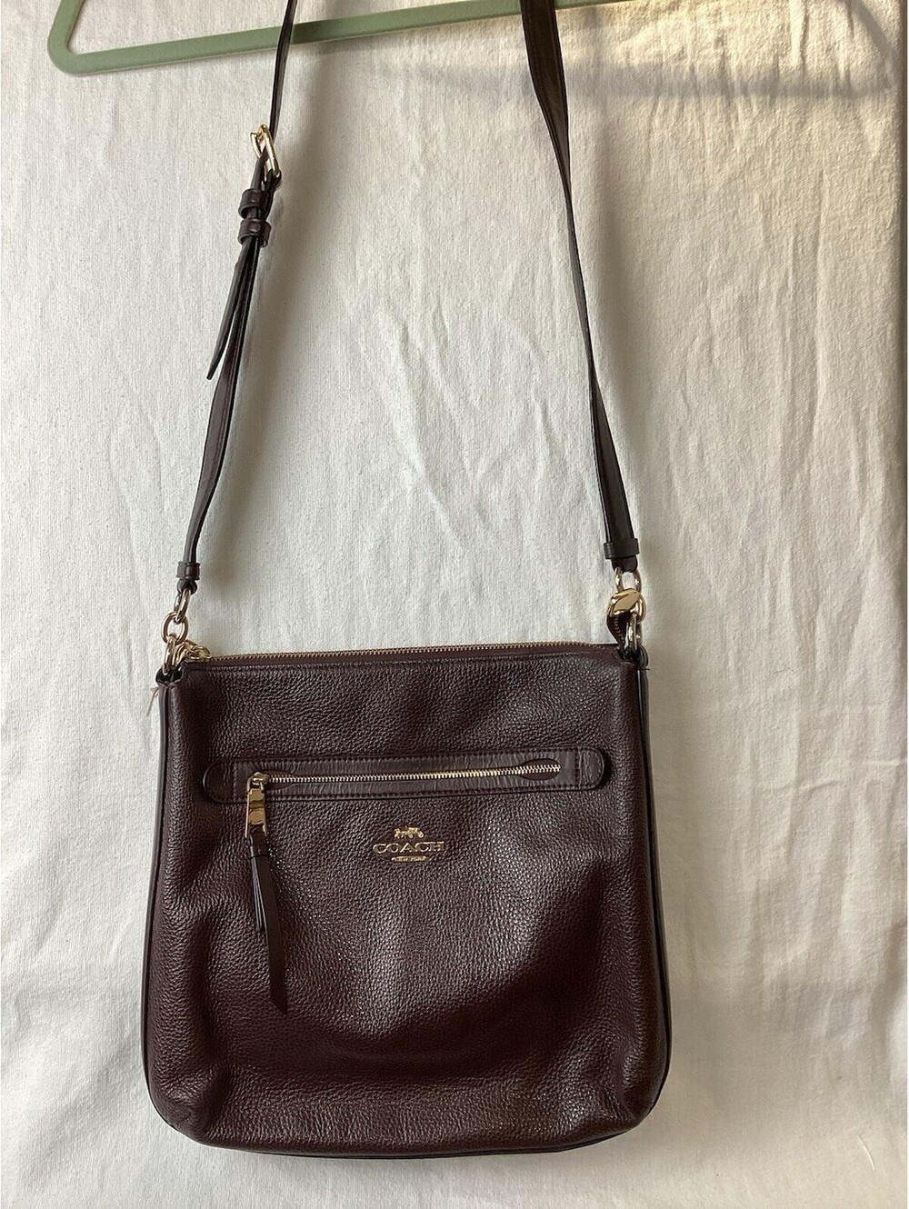Coach Mae File Brown Pebbled Crossbody Bag Gold Hardware Detachable Strap